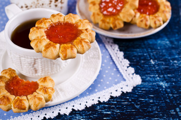 Shortbread with jam
