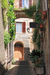 Fototapeta na wymiar Urban scenic of Todi, Italy