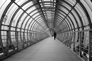 pedestrian tunnel circle