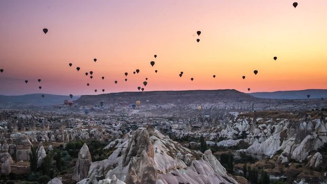 HD Timelaps-Hot air balloons in morning at cappadocia