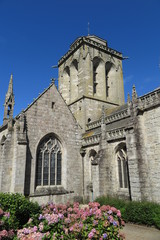 Fototapeta na wymiar Bretagne - Locronan, Kirche Saint-Ronan 