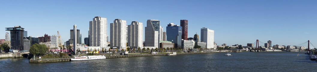 Fototapeta na wymiar Stadtansicht Rotterdam, Niederlande, Europa