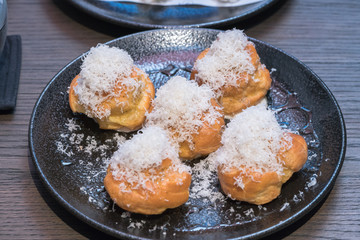 Duck liver perfiterole
