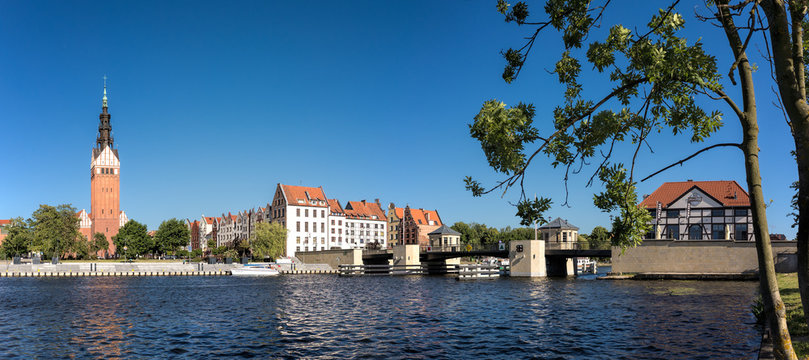River Elbląg