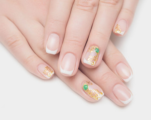 nails