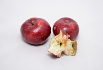 Fototapeta na wymiar two apple and two apple core