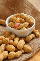 Peanut is raw food for snack.
