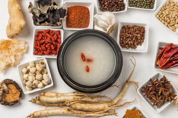 漢方　薬膳　健康食 Chinese medicine and ginseng