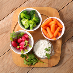 vegetable and dip