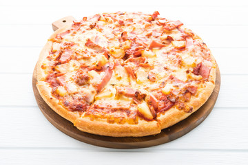 Hawaiian pizza