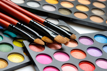 Professional makeup brushes and eyeshadow palette