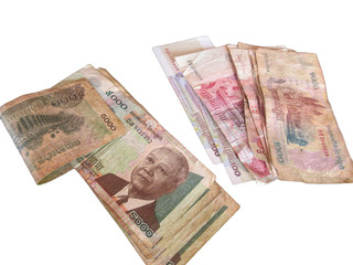 カンボジアのお金リエル