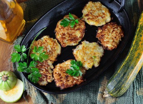  Vegetable fritters of zucchini