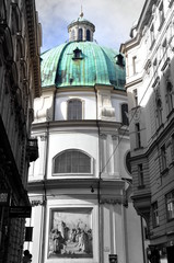 Wien - Peterskirche mit Marmorrelief 