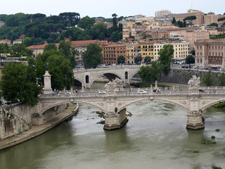 Fototapeta na wymiar Vittorio Emanuele II Bridge in Rome, Italy.