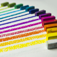 Farbspektrum aus Pastellkreiden
