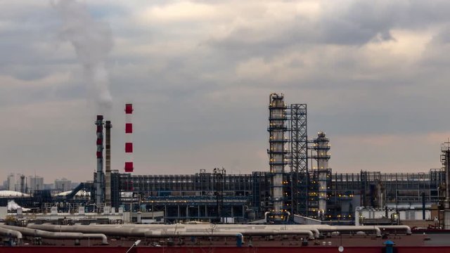 Panoramic view of oil refinary time lapse
