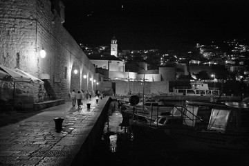 nite harbor sidewalk bw