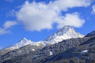 Fototapeta na wymiar Mountain peak
