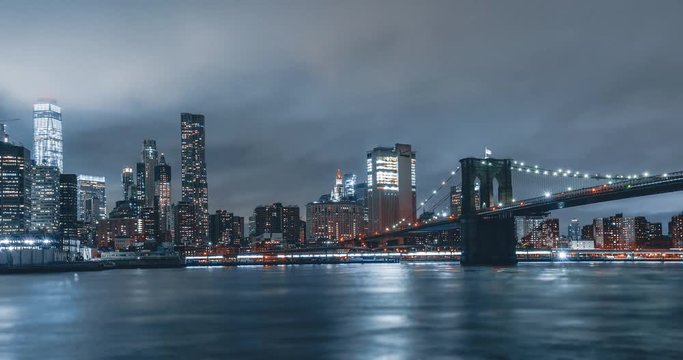 Brooklyn Bridge at Night | New York City.
4K hyperlapse clip shot in Brooklyn at night.