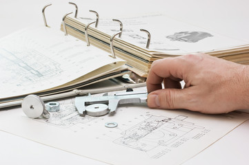 mechanical scheme and calipers