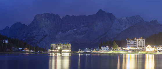 Misurina  lake at night