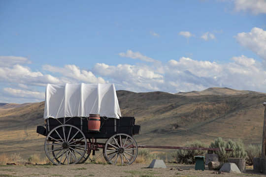 stage-coach n mtn range