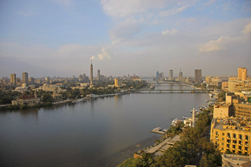 Fototapeta na wymiar cairo nile cityscape n bridges