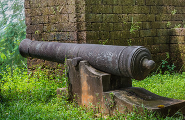  The  ancient cannon at  Noen  Wong  Fortress, Chanthaburi, Thailand.