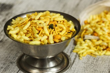 Murmura Chivda - Popular street food of India