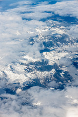 Widok z samolotu na górskie szczyty - Alpy, Francja - obrazy, fototapety, plakaty