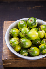 some green tomatoes