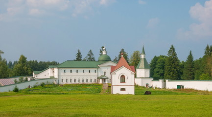 Fototapeta na wymiar Svyatoozersky Iversky monastery in Valdai Lake.