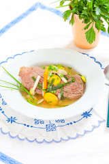 Rindsuppe mit Tafelspitz