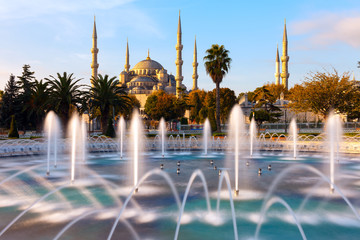 Fototapeta na wymiar Illuminated Sultan Ahmed Mosque (Blue Mosque), Istanbul, Turkey.