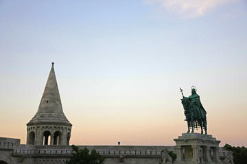 Fototapeta premium castle tower n horse statue