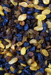 background dried raisin grapes closeup shot 