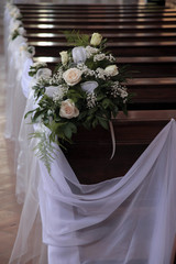 flowers n pews