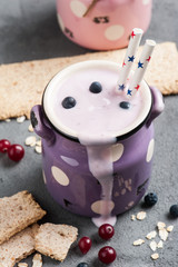 Yogurt with muesli and berries