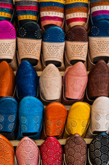 Bunte orientalische Schuhe in Marokko