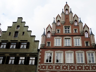 Fototapeta premium sanierte und restaurierte historische Altstadt Landshut
