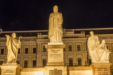 Fototapeta na wymiar Saint Andrew Queen Olga Statues Stars Mikhaylovsky Square Kiev U