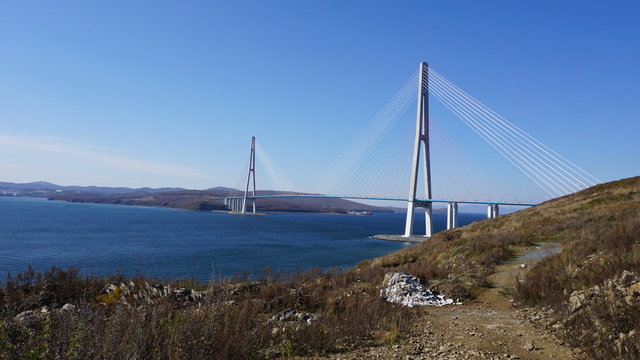 Мост на  остров.