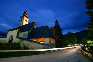 luminated church lightstreak