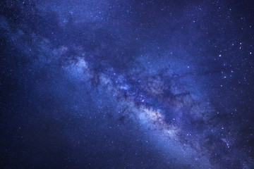 Obraz premium Galaktyka Drogi Mlecznej z gwiazdami i kosmicznym pyłem we wszechświecie. Wysoka rozdzielczość.