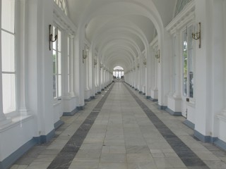 коридор с арками