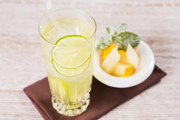 green alcoholic cocktail