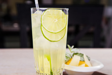 green alcoholic cocktail