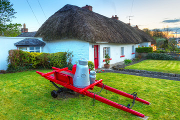 Village of traditional cottage houses in Adare, Ireland - obrazy, fototapety, plakaty