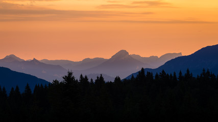Obraz premium Sunrise on the mountain - Vercors - France